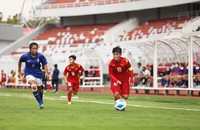 Đội trưởng Ngọc Minh Chuyên ghi 2 bàn thắng cho đội tuyển U18 nữ Việt Nam. (Ảnh: VFF)