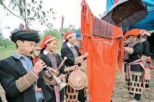 Đám cưới của người Dao đỏ tại xã Tả Phìn (Sa Pa, Lào Cai).