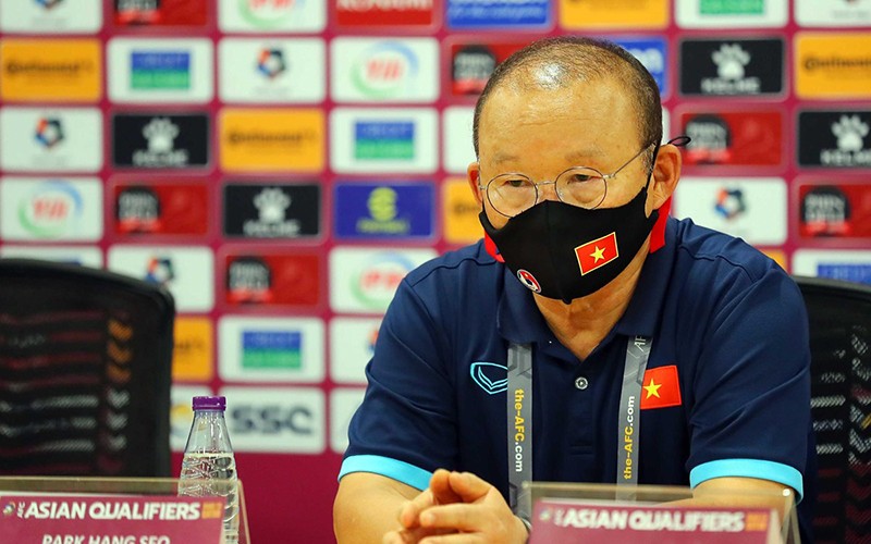 HLV Park Hang-seo cho rằng, tuyển Việt Nam đã có thể ghi thêm bàn trước Saudi Arabia. (Ảnh: VFF)