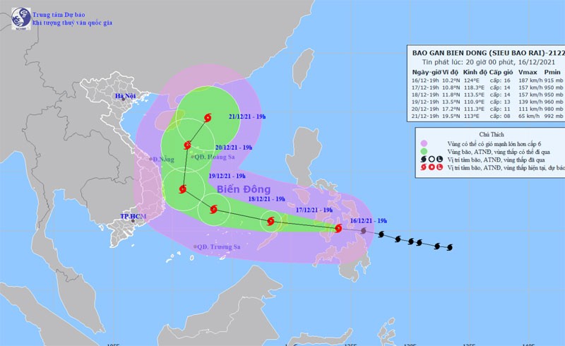 Vị trí và hướng di chuyển của bão Rai lúc 20 giờ ngày 16/12. (Nguồn: nchmf.gov.vn)