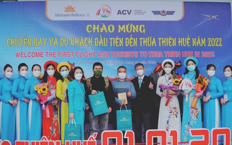 Đón khách đầu tiên năm 2022 ở Thừa Thiên Huế. (Ảnh: Vietnam Airlines)