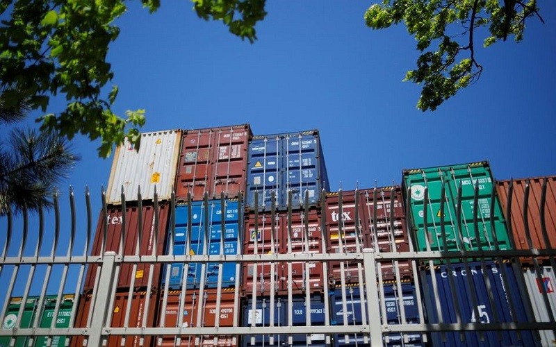 Các container tập kết tại cảng container Paul W. Conley ở Boston, Massachusetts, Mỹ. (Ảnh: REUTERS)
