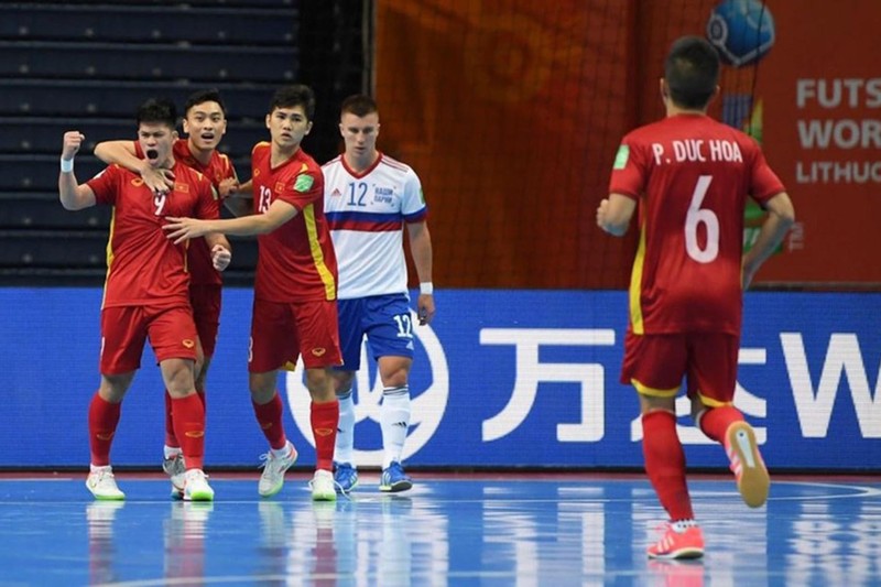 Đội tuyển futsal Việt Nam trình diễn ấn tượng tại vòng chung kết futsal World Cup Lithuania 2021. (Ảnh: VFF)
