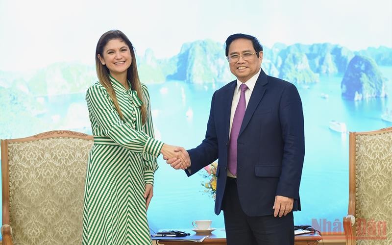 Thủ tướng Phạm Minh Chính tiếp Bộ trưởng Ngoại giao Panama Érika Mouynes. 
