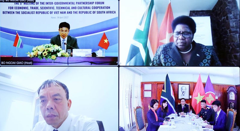 Kỳ họp lần thứ 5 Diễn đàn đối tác liên Chính phủ Việt Nam-Nam Phi diễn ra theo hình thức trực tuyến.
