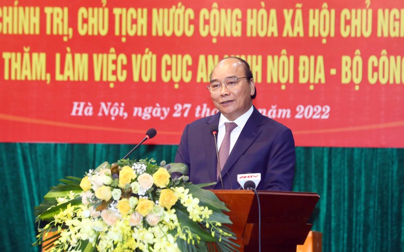 Chủ tịch nước Nguyễn Xuân Phúc phát biểu ý kiến chỉ đạo.