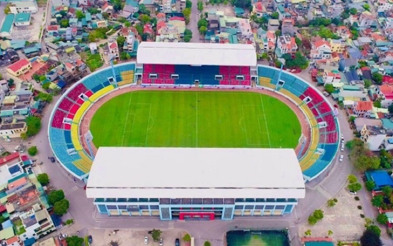 Sân vận động Cẩm Phả đã được đầu tư nâng cấp bảo đảm tiêu chuẩn quốc gia và quốc tế