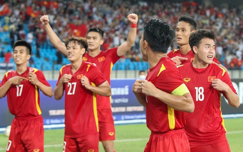 Tờ The Straits Times nhận định, với lợi thế sân nhà, U23 Việt Nam đang là ứng viên sáng giá cho tấm huy chương vàng môn bóng đá nam tại SEA Games 31. (Ảnh: VFF)