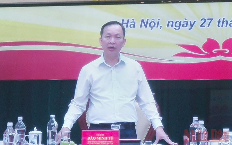 Phó Thống đốc Thường trực Ngân hàng Nhà nước Đào Minh Tú phát biểu chỉ đạo Hội nghị.