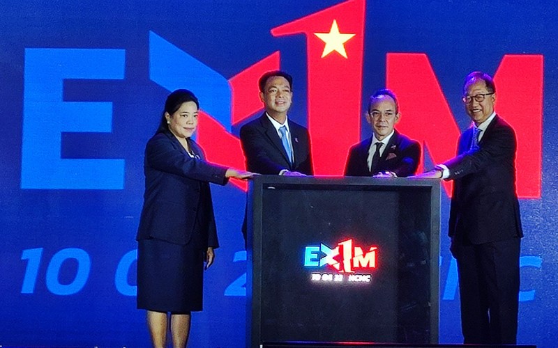 Lễ khai trương văn phòng đại diện EXIM Thái Lan tại Thành phố Hồ Chí Minh với sự tham gia của Đại sứ Thái Lan tại Việt Nam và Tổng Lãnh sự quán Thái Lan tại Thành phố Hồ Chí Minh.