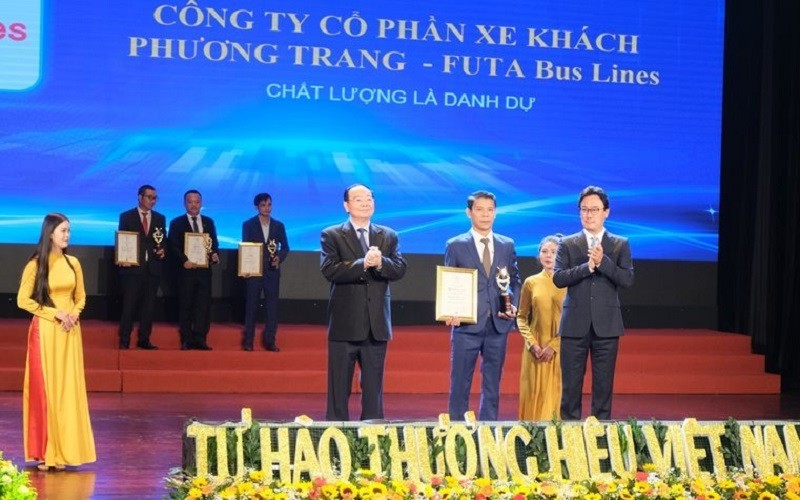 Phương Trang nhận danh hiệu Thương hiệu số 1 Việt Nam 2022
