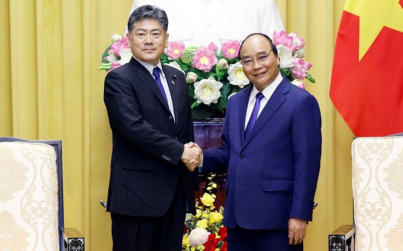 Chủ tịch nước Nguyễn Xuân Phúc tiếp ông Furukawa Yoshihisa, Bộ trưởng Tư pháp Nhật Bản. (Ảnh: TTXVN)
