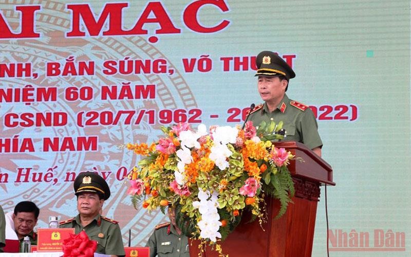 Trung tướng Lê Quốc Hùng, Thứ trưởng Công an, phát biểu tại lễ khai mạc Hội thi.