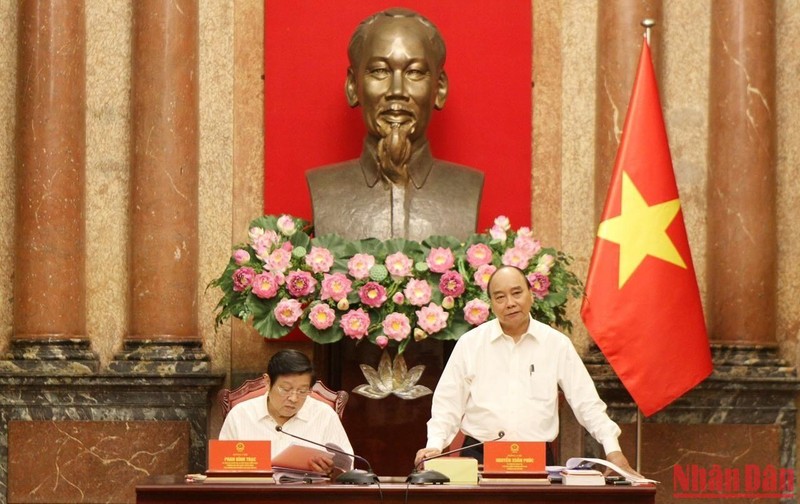 Chủ tịch nước Nguyễn Xuân Phúc phát biểu ý kiến chỉ đạo tại buổi làm việc.
