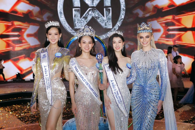 Huỳnh Nguyễn Mai Phương giành Vương miện Hoa hậu Thế giới Việt Nam năm 2022 ảnh 2