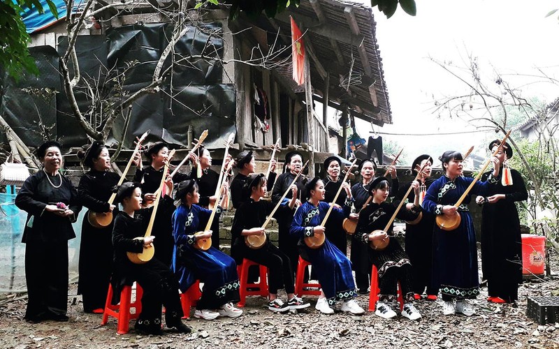 Hát then của người Tày ở Cao Bằng là sản phẩm du lịch văn hóa đặc trưng tại địa phương.