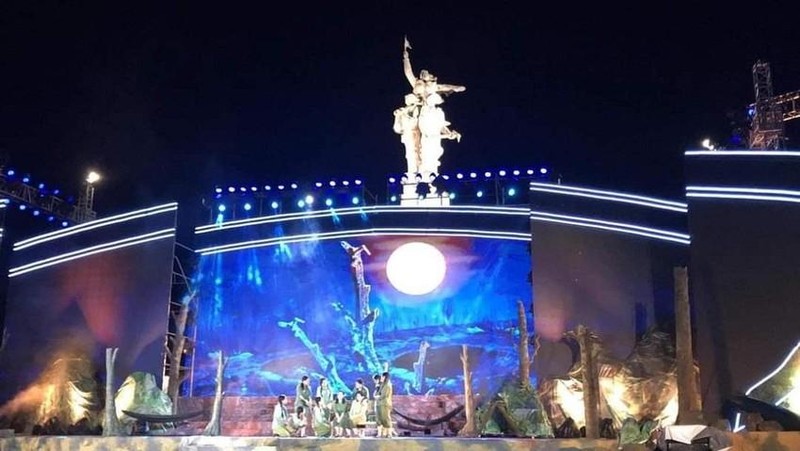 Sân khấu đẹp và lắng đọng của Chương trình “Cõi thiêng Đồng Lộc” năm 2022.