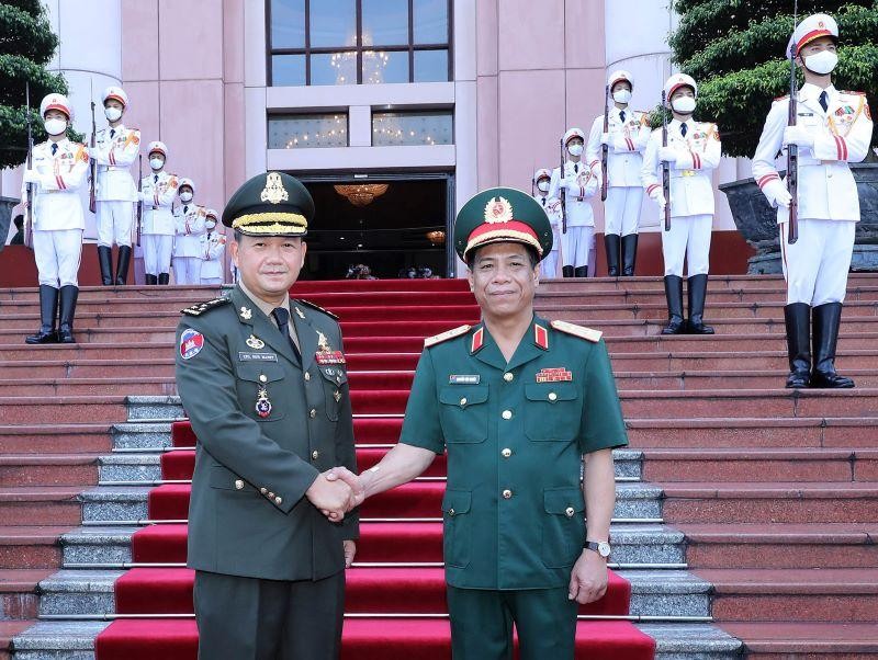 Góp phần tạo thêm xung lực mới quan hệ hợp tác quốc phòng giữa Việt Nam và Campuchia ảnh 2