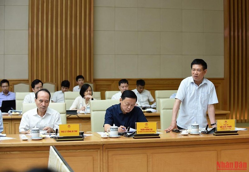 Thủ tướng Phạm Minh Chính chủ trì buổi làm việc lấy ý kiến hoàn thiện Đề án kinh tế vĩ mô ảnh 5