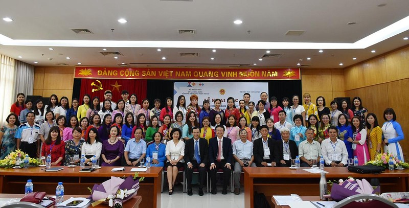 Tôn vinh tiếng Việt trong cộng đồng người Việt Nam ở nước ngoài ảnh 1