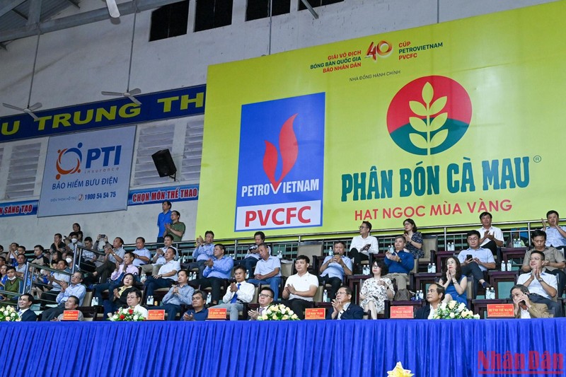 Khai mạc Giải vô địch bóng bàn quốc gia Báo Nhân Dân lần thứ 40 tranh cúp PetroVietnam-PVCFC năm 2022 ảnh 2