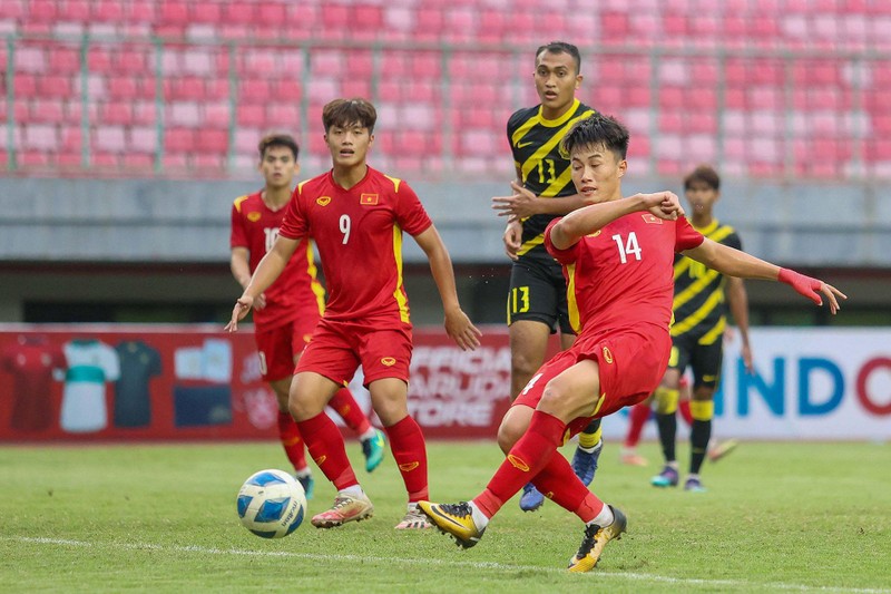 Thua Malaysia ở bán kết, U19 Việt Nam tranh giải Ba tại Giải vô địch U19 Đông Nam Á 2022 ảnh 2