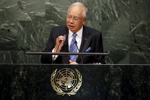 Thủ tướng Malaysia Najib Razak phát biểu trước Đại hội đồng LHQ, tại New York (Mỹ), ngày 1-10-2015. (Ảnh: Reuters)