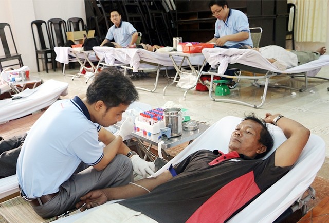 Anh Nguyễn Văn Sơn Hải trong một lần tham gia hiến máu.