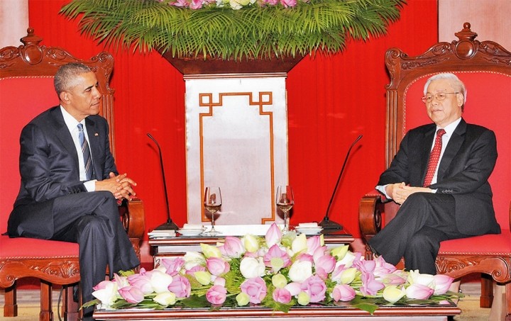 Tổng Bí thư Nguyễn Phú Trọng tiếp Tổng thống B. Ô-ba-ma. Ảnh: TRẦN HẢI